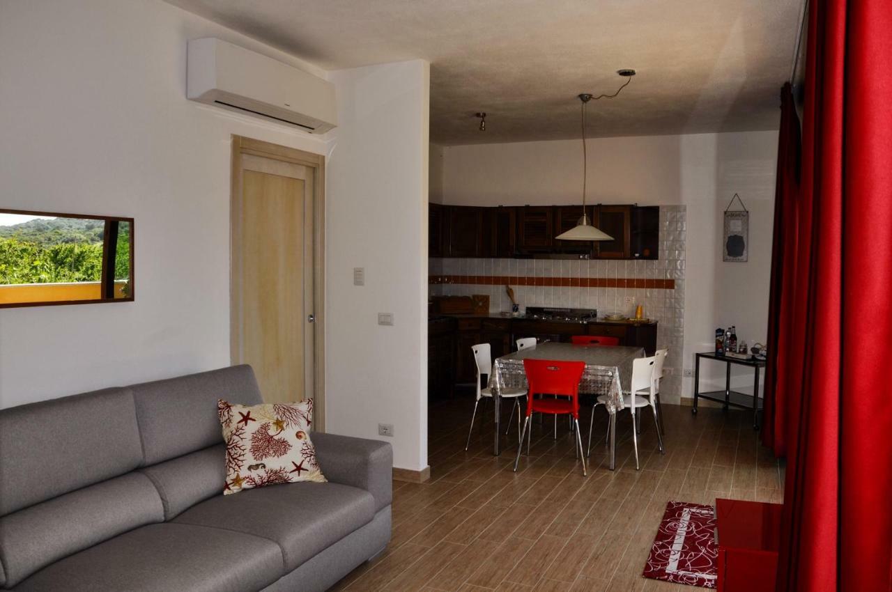 Casa Duminicheddha, Mare E Relax In Gallura Bassacutena Екстериор снимка