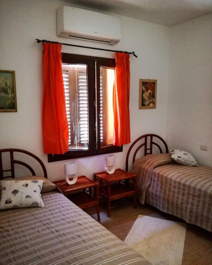 Casa Duminicheddha, Mare E Relax In Gallura Bassacutena Екстериор снимка