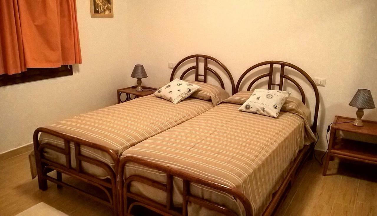 Casa Duminicheddha, Mare E Relax In Gallura Bassacutena Екстериор снимка