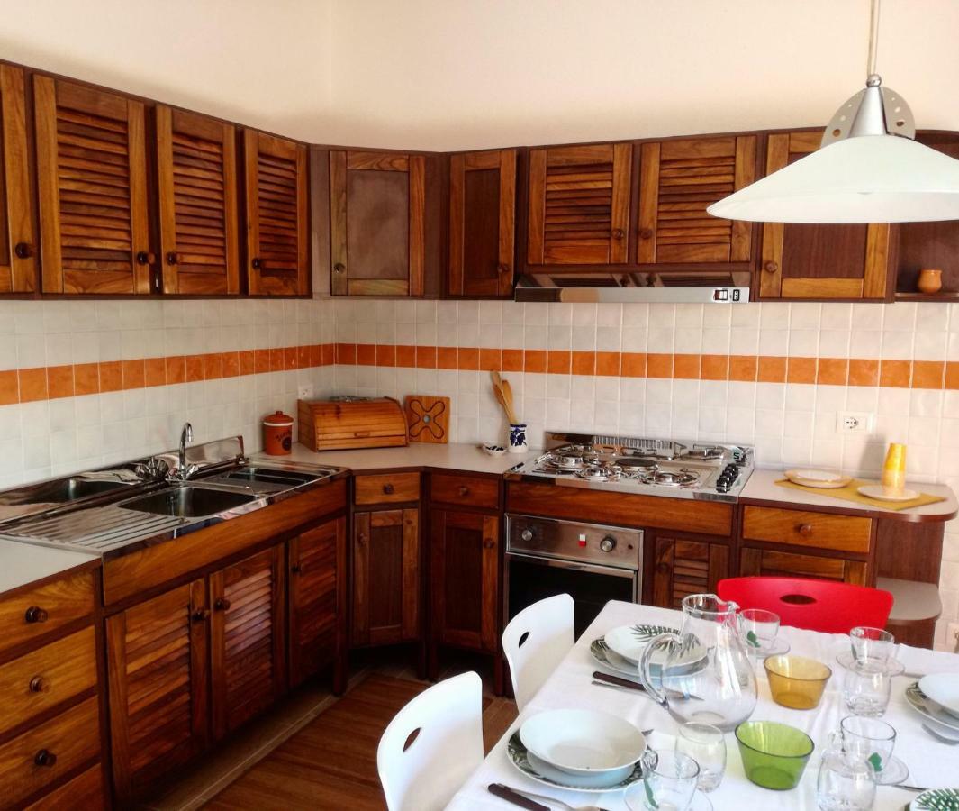 Casa Duminicheddha, Mare E Relax In Gallura Bassacutena Екстериор снимка